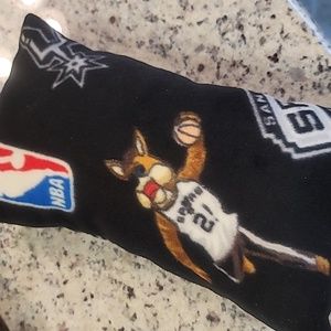 San Antonio Spurs throw pillow
